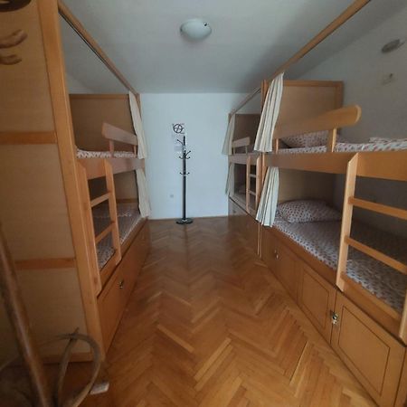 סקופיה Hostel Valentin 2 מראה חיצוני תמונה