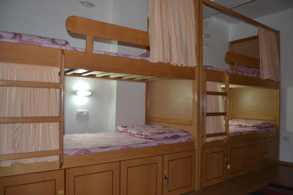 סקופיה Hostel Valentin 2 חדר תמונה
