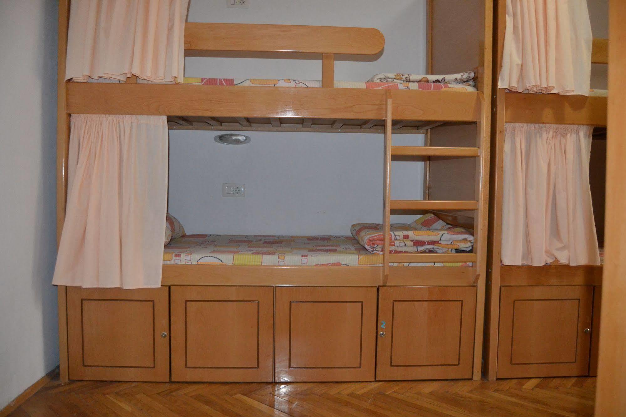 סקופיה Hostel Valentin 2 מראה חיצוני תמונה